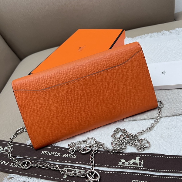 エルメス財布コピー背面デザイン